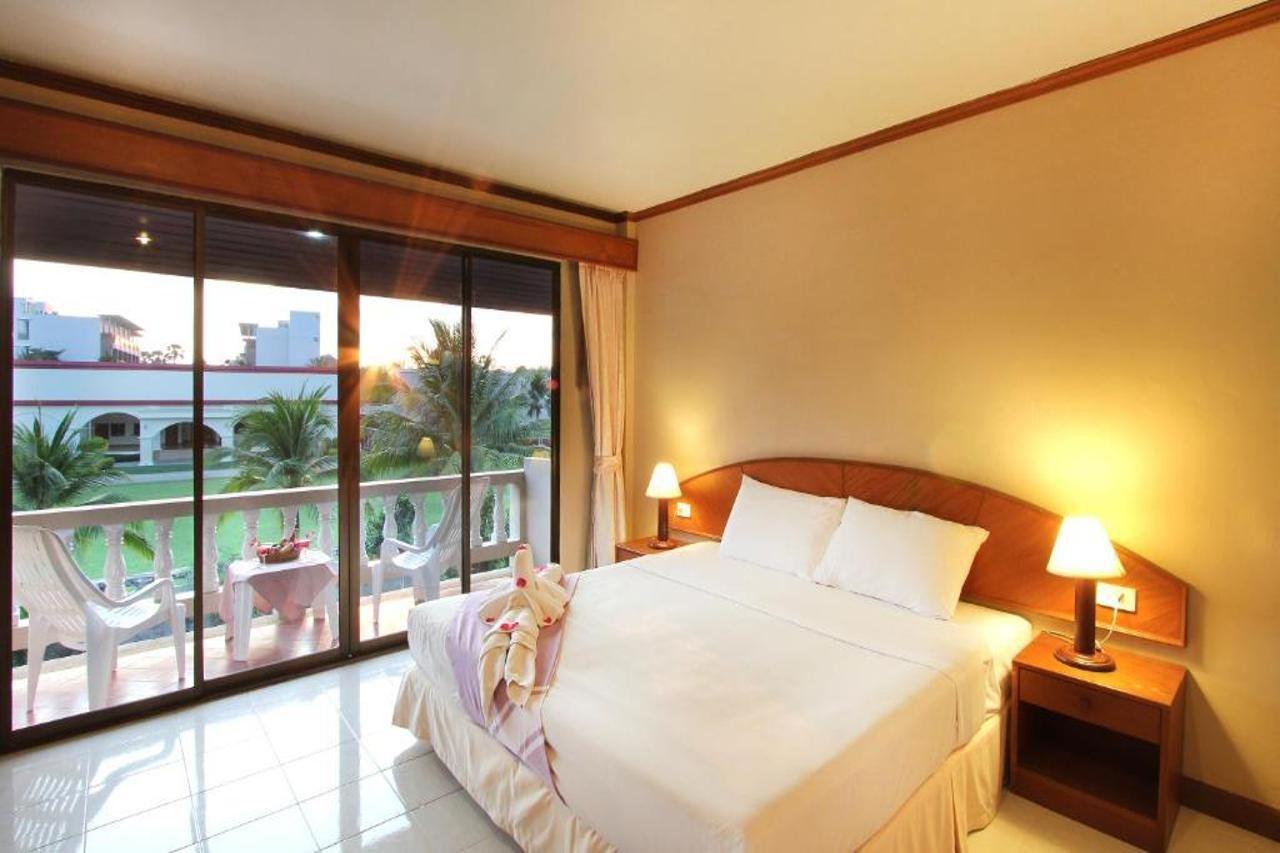 Hotel Choophorn House Sha à Plage de Kata Extérieur photo