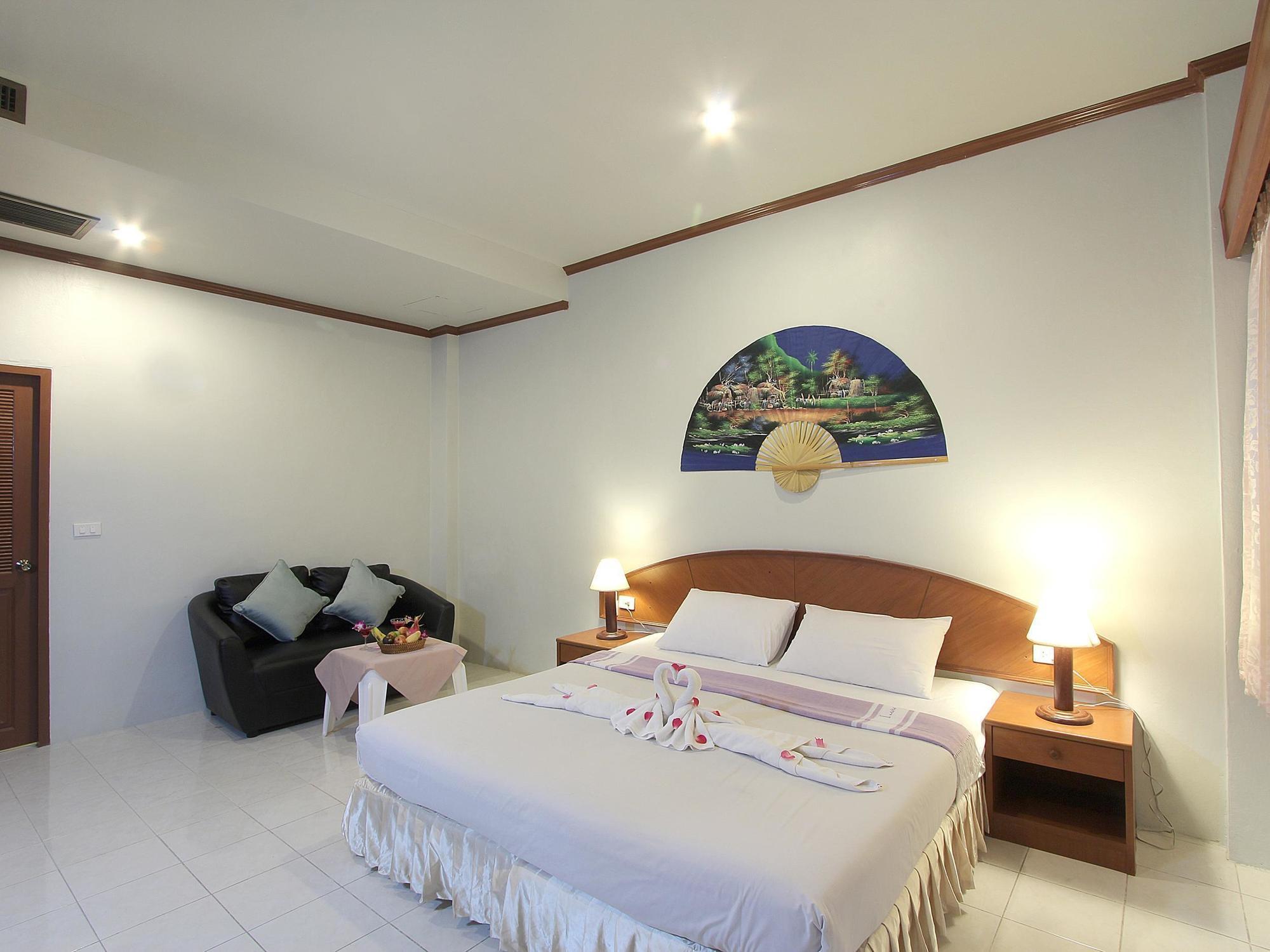 Hotel Choophorn House Sha à Plage de Kata Extérieur photo